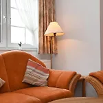 Residenz Rosengrund Kuestenwind Mit Schwimmbad Διαμέρισμα