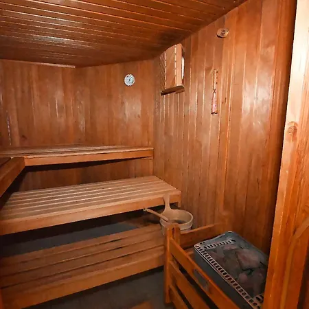 Residenz Rosengrund Kuestenwind Mit Schwimmbad * Бюзум