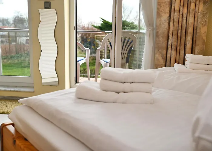 Residenz Rosengrund Kuestenwind Mit Schwimmbad * Büsum